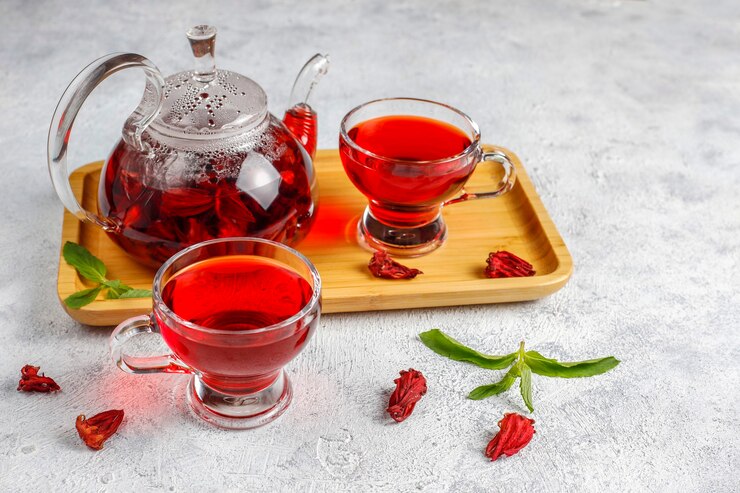 Hibiscus Tea for Weight Loss: How It Works & How To Take